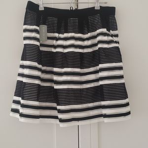 NEW Black/White Mini Skirt